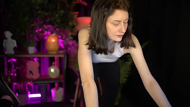 baby luna xo online show from 16, 1, 2026