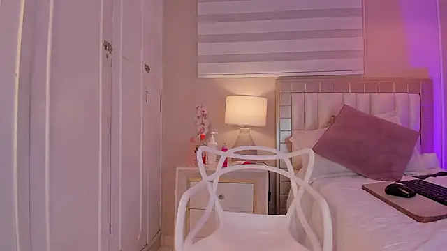 isabela  x online show from 12, 2, 2026