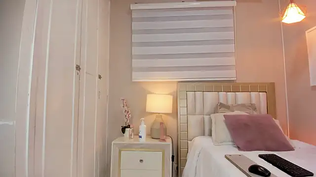 isabela  x online show from 21, 3, 2026