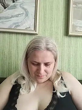 Snapshot of NyushaLollipop chatting on 18, 5, 2026 NyushaLollipop online show from 18, 5, 2026