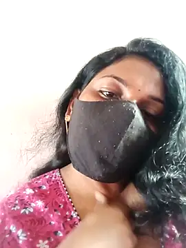 Snapshot of ankitha_telugu1 chatting on 14, 4, 2026 ankitha telugu1 online show from 14, 4, 2026
