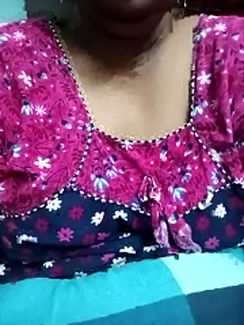 Snapshot of ankitha_telugu1 chatting on 14, 4, 2026 ankitha telugu1 online show from 14, 4, 2026