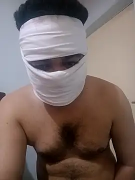 Snapshot of gujjuboysexy123 chatting on 28, 4, 2026 gujjuboysexy123 online show from 28, 4, 2026