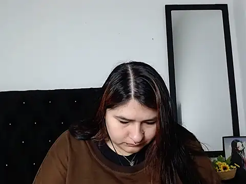 LauraHorny69 online show from 27, 2, 2026