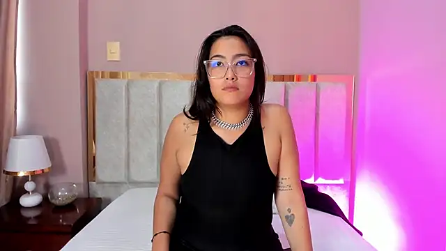 Snapshot of BelllaStone chatting on 15, 1, 2026 BelllaStone online show from 15, 1, 2026