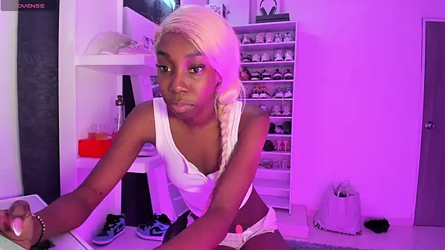 Snapshot of Amberprincess2 chatting on 27, 2, 2026 Amberprincess2 online show from 27, 2, 2026