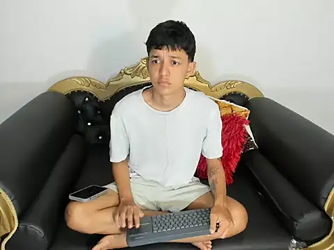 Snapshot of jisus_catt chatting on 8, 2, 2026 jisus catt online show from 8, 2, 2026