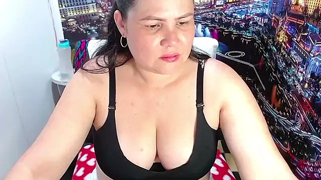 Snapshot of tila_nastyy chatting on 20, 5, 2026 tila nastyy online show from 20, 5, 2026