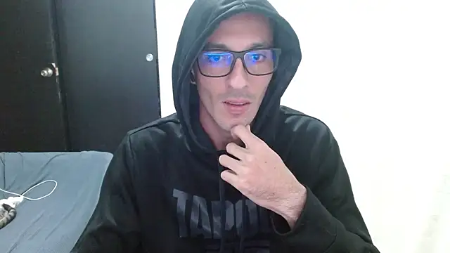 maskguy23 online show from 14, 6, 2026