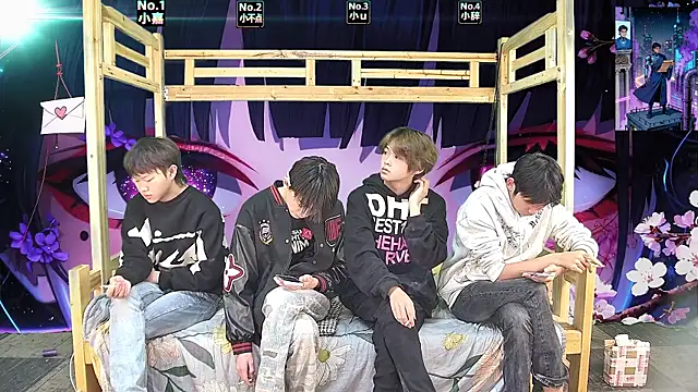 xiaohuangren01 online show from 28, 3, 2026