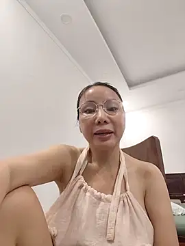 Snapshot of Famrita chatting on 23, 5, 2026 Famrita online show from 23, 5, 2026