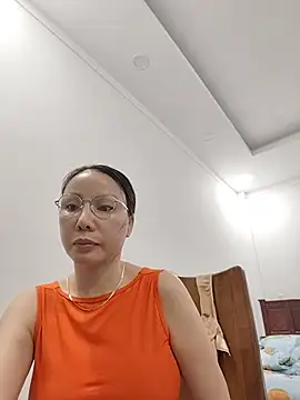 Snapshot of Famrita chatting on 2, 6, 2026 Famrita online show from 2, 6, 2026