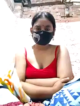 Snapshot of Hot_Sweeti chatting on 8, 2, 2026 Hot Sweeti online show from 8, 2, 2026