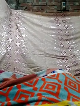 Snapshot of Hot_Sweeti chatting on 8, 2, 2026 Hot Sweeti online show from 8, 2, 2026