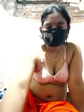 Snapshot of Hot_Sweeti chatting on 14, 2, 2026 Hot Sweeti online show from 14, 2, 2026