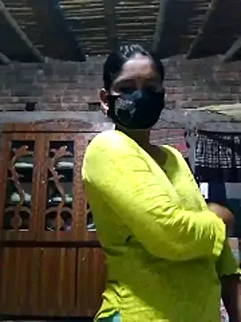 Snapshot of Hot_Sweeti chatting on 17, 2, 2026 Hot Sweeti online show from 17, 2, 2026