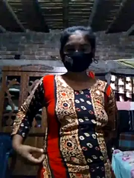 Snapshot of Hot_Sweeti chatting on 7, 3, 2026 Hot Sweeti online show from 7, 3, 2026