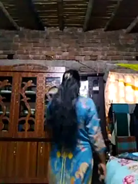 Snapshot of Hot_Sweeti chatting on 15, 4, 2026 Hot Sweeti online show from 15, 4, 2026