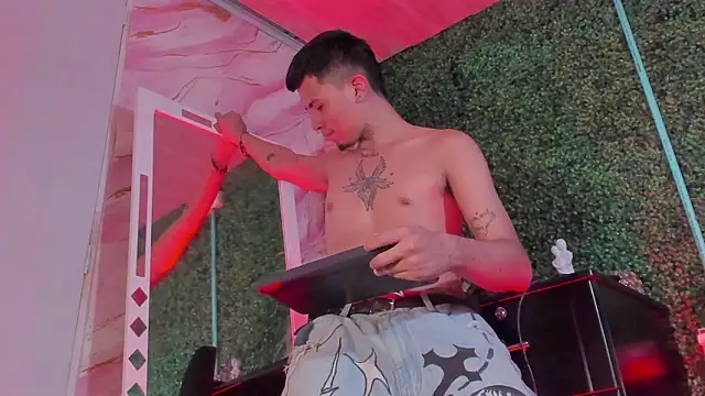 Star blaze online show from 17, 3, 2026