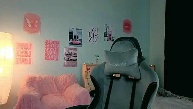 Snapshot of dinnerwithflowers chatting on 10, 2, 2026 dinnerwithflowers online show from 10, 2, 2026