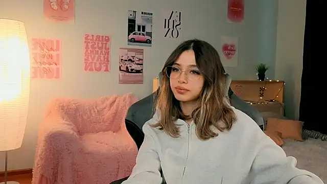 Snapshot of dinnerwithflowers chatting on 2, 3, 2026 dinnerwithflowers online show from 2, 3, 2026