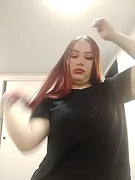 Snapshot of Crystaa12 chatting on 13, 2, 2026 Crystaa12 online show from 13, 2, 2026