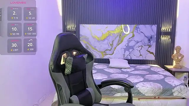 Amelia Lopez24 online show from 12, 4, 2026