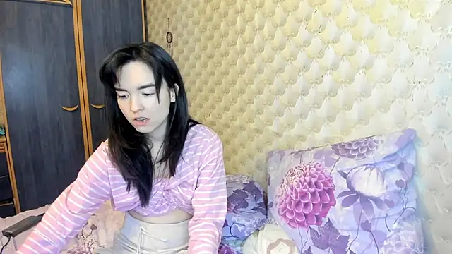 Kiticat online show from 5, 3, 2026