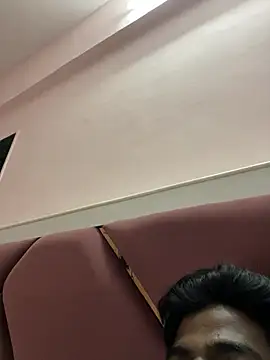 Snapshot of Yourdhiraj chatting on 28, 2, 2026 Yourdhiraj online show from 28, 2, 2026