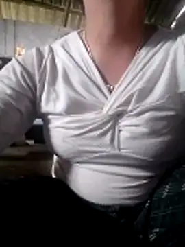 Snapshot of Gummiesu chatting on 18, 4, 2026 Gummiesu online show from 18, 4, 2026