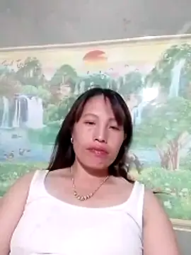Snapshot of Gummiesu chatting on 28, 4, 2026 Gummiesu online show from 28, 4, 2026