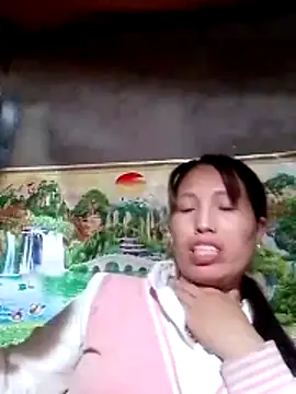 Snapshot of Gummiesu chatting on 9, 5, 2026 Gummiesu online show from 9, 5, 2026