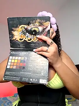 curly girl 31 online show from 2, 2, 2026