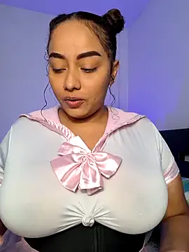 Snapshot of curly_girl_31 chatting on 11, 5, 2026 curly girl 31 online show from 11, 5, 2026