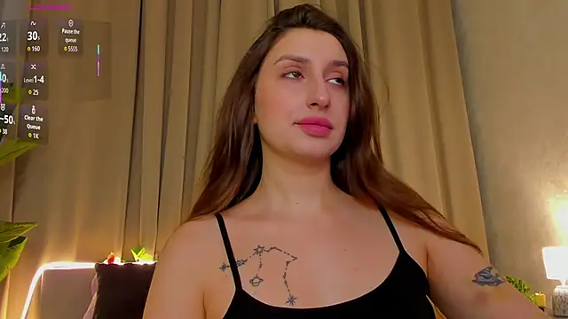 Snapshot of Celine_Coello chatting on 14, 4, 2026 Celine Coello online show from 14, 4, 2026