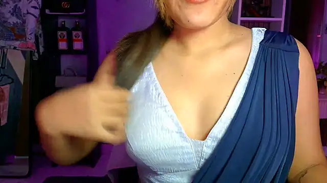 Snapshot of _Maanvi_ chatting on 6, 6, 2026 Maanvi online show from 6, 6, 2026