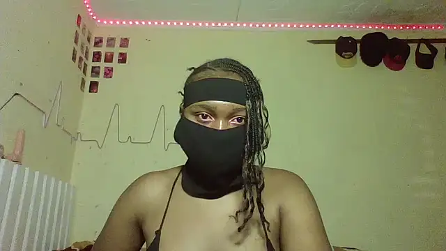 Snapshot of BZ2023 chatting on 23, 2, 2026 BZ2023 online show from 23, 2, 2026