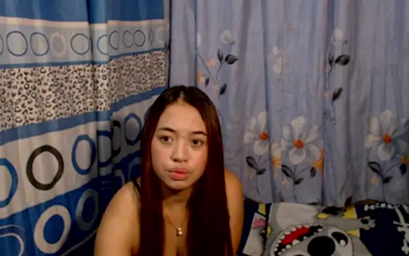 Snapshot of pinay_mayahiga chatting on 19, 4, 2026 pinay mayahiga online show from 19, 4, 2026