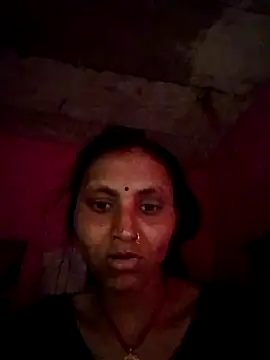 Snapshot of Juli_rathore chatting on 1, 2, 2026 Juli rathore online show from 1, 2, 2026