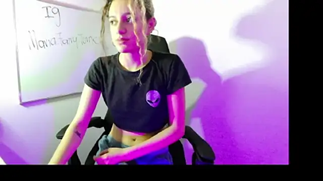 Snapshot of maria_Turner1 chatting on 6, 6, 2026 maria Turner1 online show from 6, 6, 2026