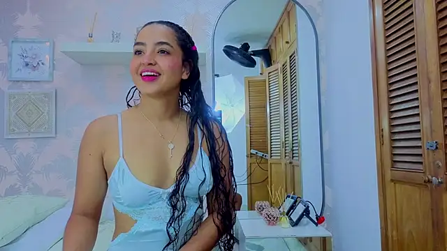 Emma Thompssonn online show from 14, 3, 2026