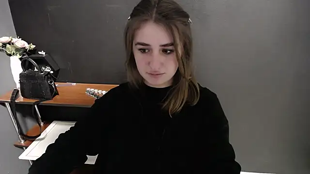 Snapshot of Sunny_siren chatting on 20, 4, 2026 Sunny siren online show from 20, 4, 2026