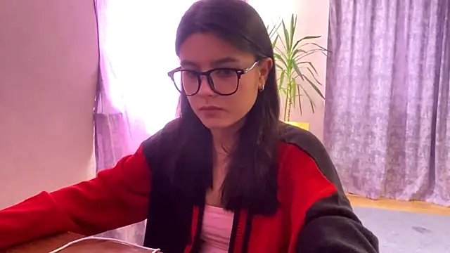 Snapshot of SaintMari chatting on 30, 4, 2026 SaintMari online show from 30, 4, 2026