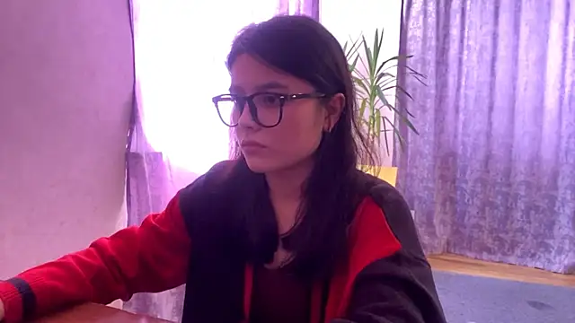 Snapshot of SaintMari chatting on 2, 5, 2026 SaintMari online show from 2, 5, 2026