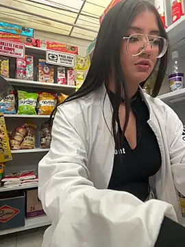 Snapshot of StrawberryPink_ chatting on 26, 2, 2026 StrawberryPink online show from 26, 2, 2026