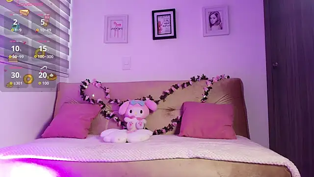 Snapshot of Blush_Marie chatting on 2, 2, 2026 Blush Marie online show from 2, 2, 2026