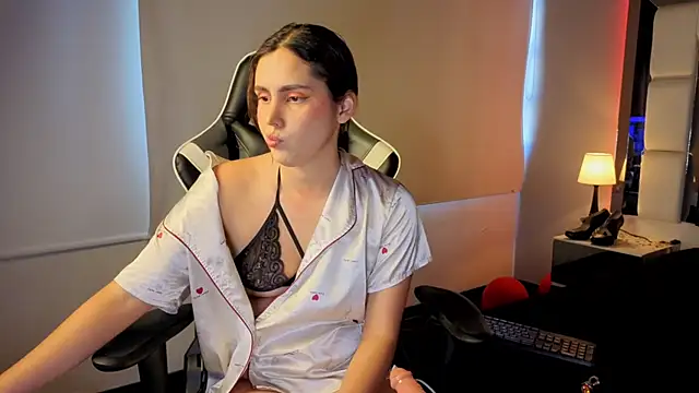 AmaliaMartinez77 online show from 19, 2, 2026