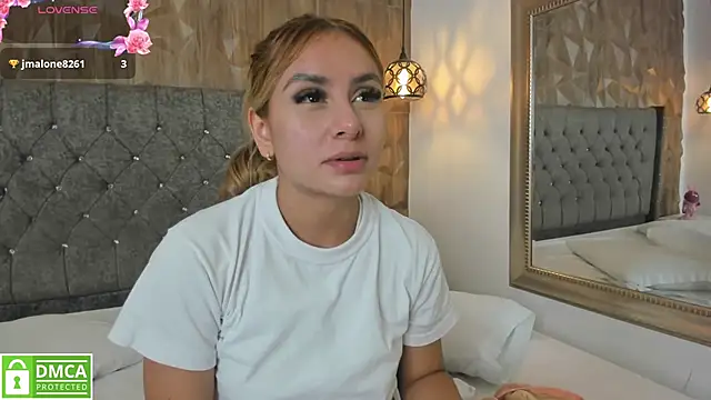 Snapshot of Zamahara_Rodriguez chatting on 3, 6, 2026 Zamahara Rodriguez online show from 3, 6, 2026