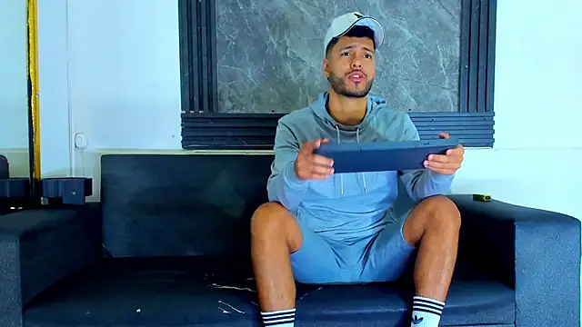 Angel Villareal online show from 10, 2, 2026