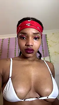 Snapshot of Ebony_love07 chatting on 4, 7, 2026 Ebony love07 online show from 4, 7, 2026